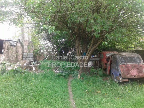 Terreno de 350 Mt2 , en Venta , Isidro Casanova.
