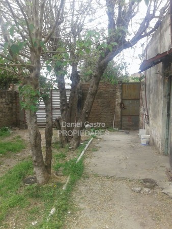 Terreno de 350 Mt2 , en Venta , Isidro Casanova.