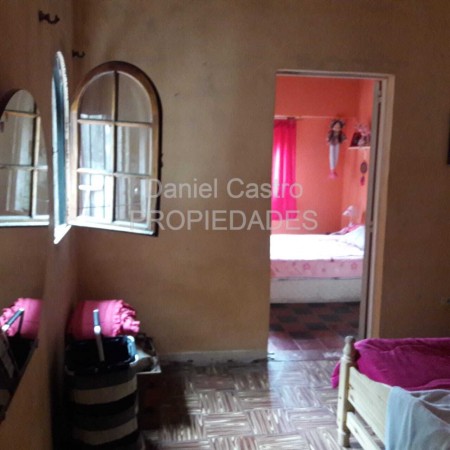 Casa a la venta con escritura y planos , barrio "LA LOMA" - G.de Laferrere