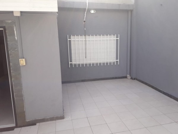 PH  al frente en venta , SAN JUSTO.