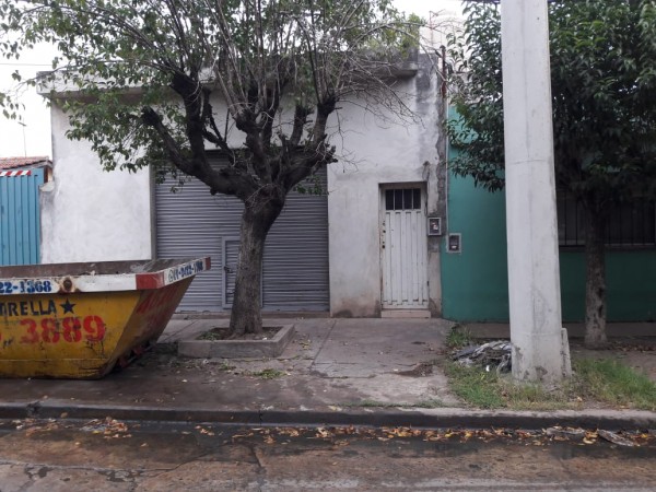 PH AL FRENTE , CON LOCAL