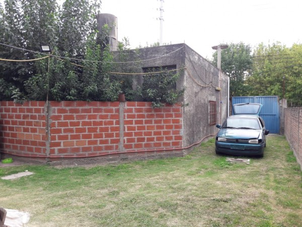 PH AL FRENTE , CON LOCAL