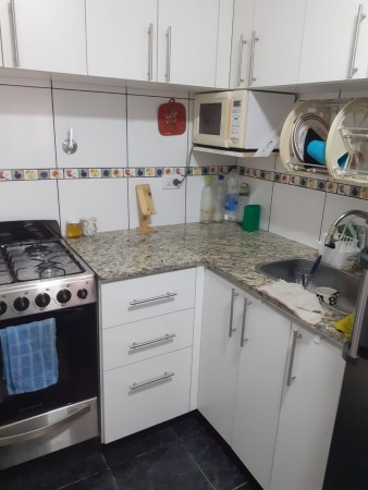 ALQUILER de 2 dptos de 2 y 3 ambientes , zona San Justo