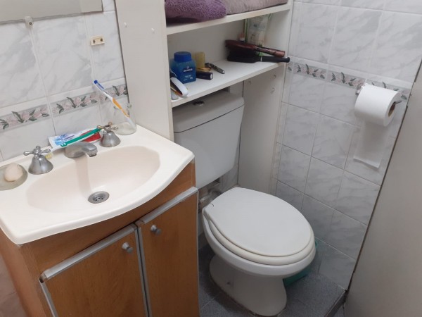 ALQUILER de 2 dptos de 2 y 3 ambientes , zona San Justo