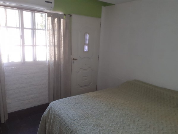 ALQUILER de 2 dptos de 2 y 3 ambientes , zona San Justo