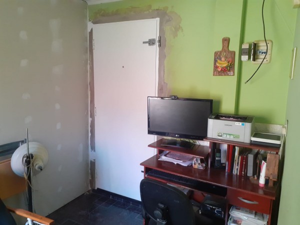 ALQUILER de 2 dptos de 2 y 3 ambientes , zona San Justo
