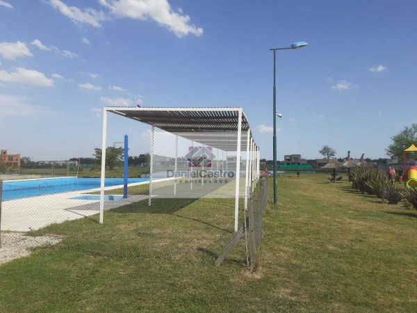 Excelente terreno de 300 mt2 , dentro de barrio cerrado en Ezeiza