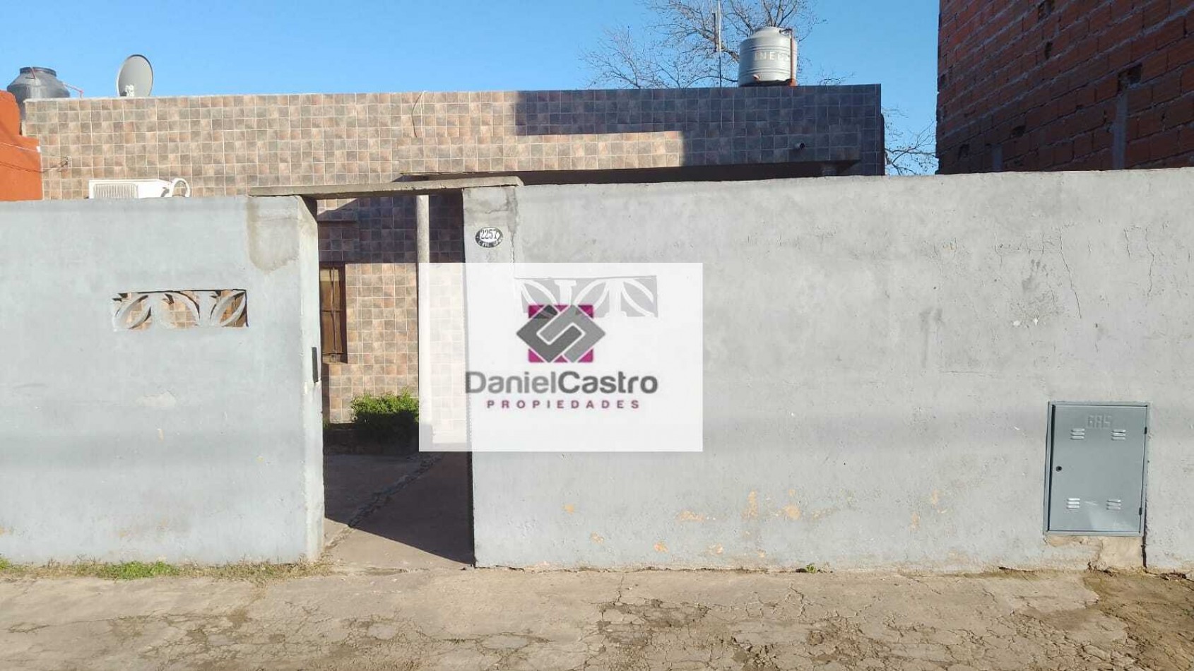 Oportunidad , Casa sobre lote propio , Gregorio de Laferrere.