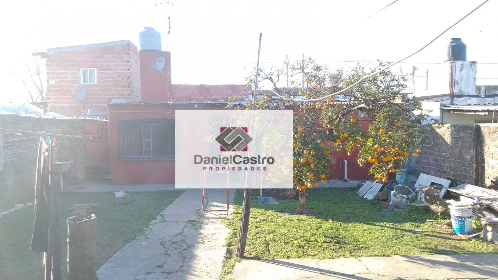 Oportunidad , Casa sobre lote propio , Gregorio de Laferrere.