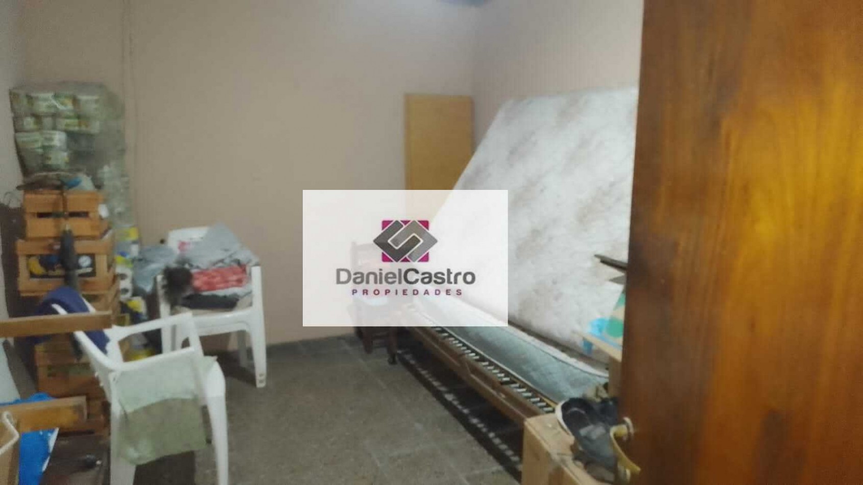 Oportunidad , Casa sobre lote propio , Gregorio de Laferrere.