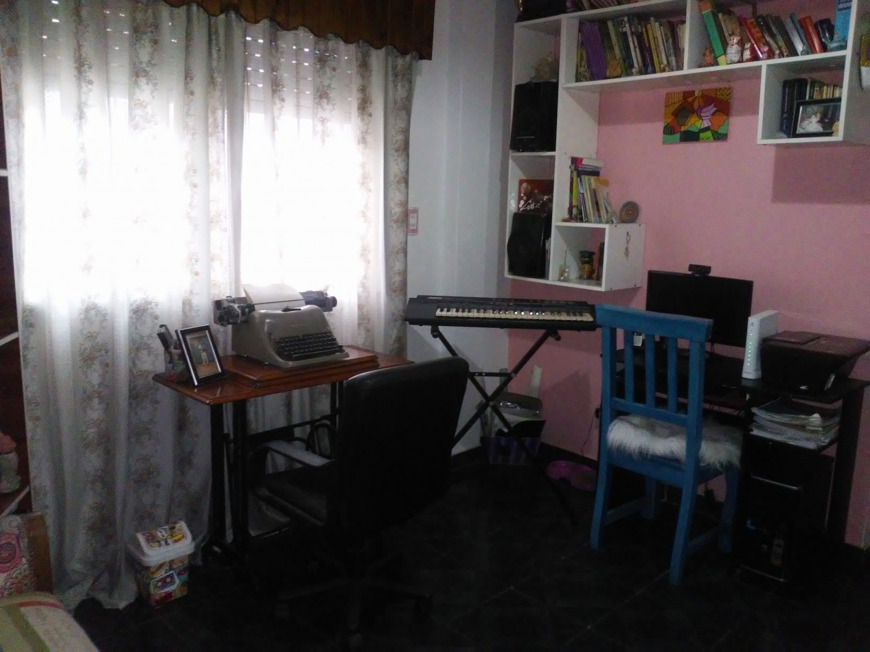 Hermosa propiedad a la venta , 3 ambientes , Gregorio de Laferrere