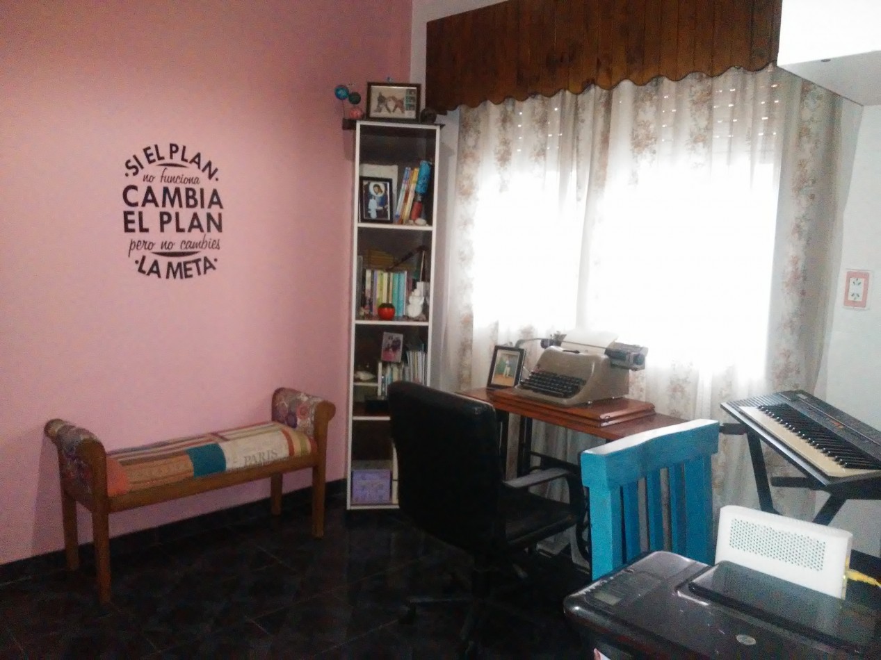 Hermosa propiedad a la venta , 3 ambientes , Gregorio de Laferrere