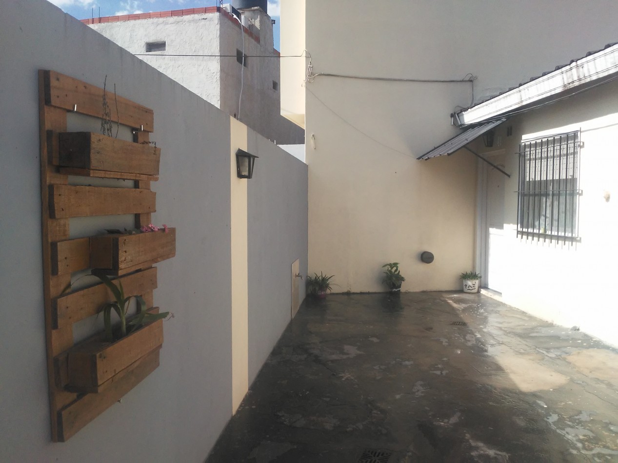 Hermosa propiedad a la venta , 3 ambientes , Gregorio de Laferrere
