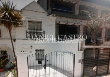 Excelente duplex de categoria en Villa Luzuriaga